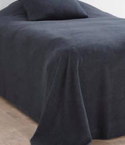 FLISA-päiväpeite kapeaan sänkyyn 180x260 cm Mariini