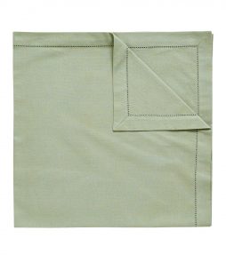 Pöytäliina, Ester,